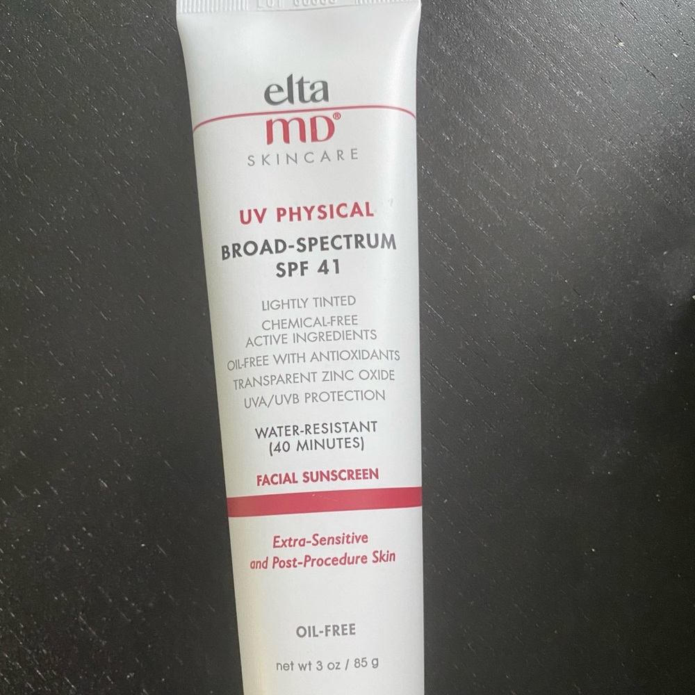 Elta MD UV Physical SPF 41 - Lightly Tinted